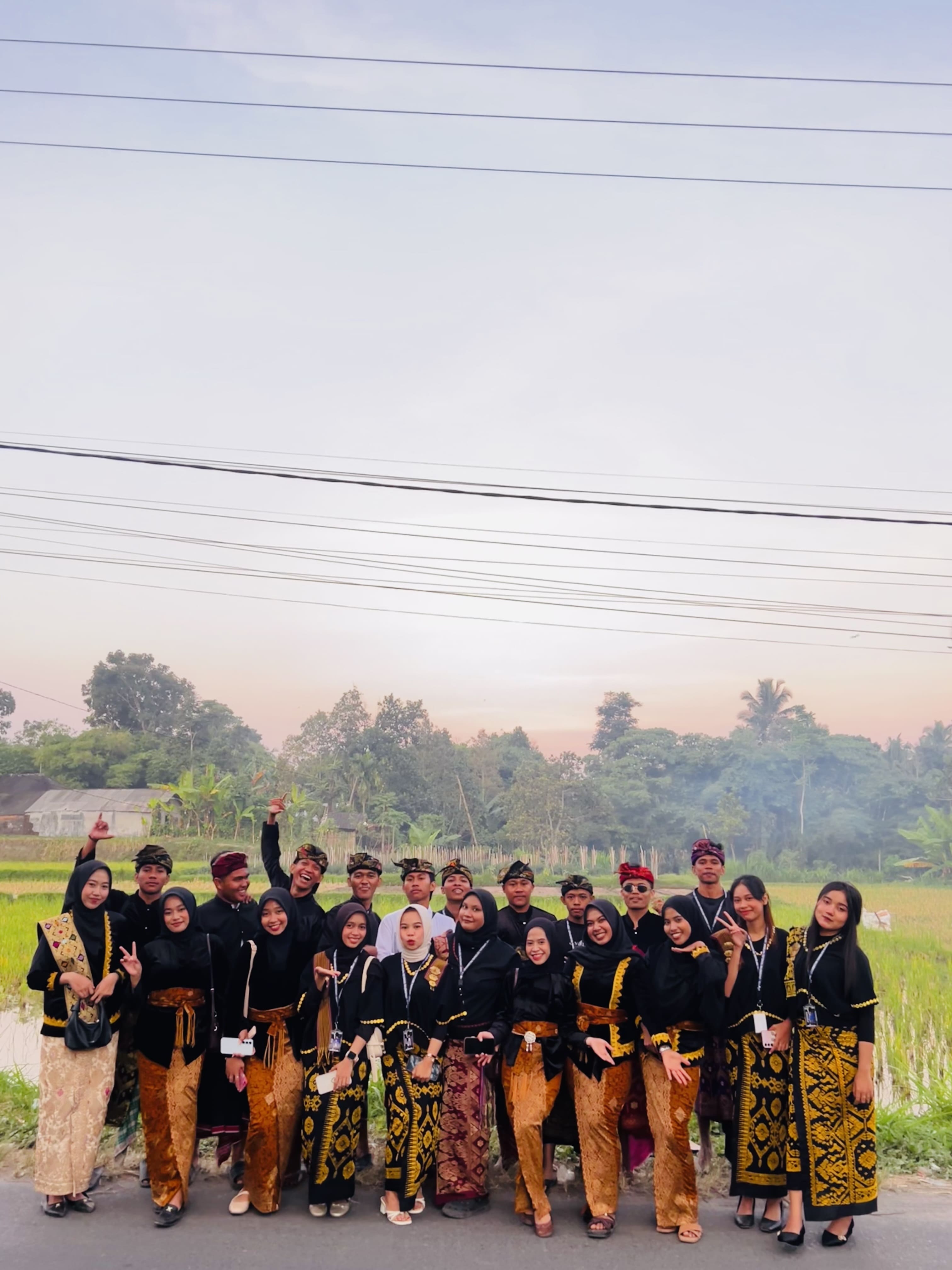 Mahasiswa KKN UTM & UMMAT